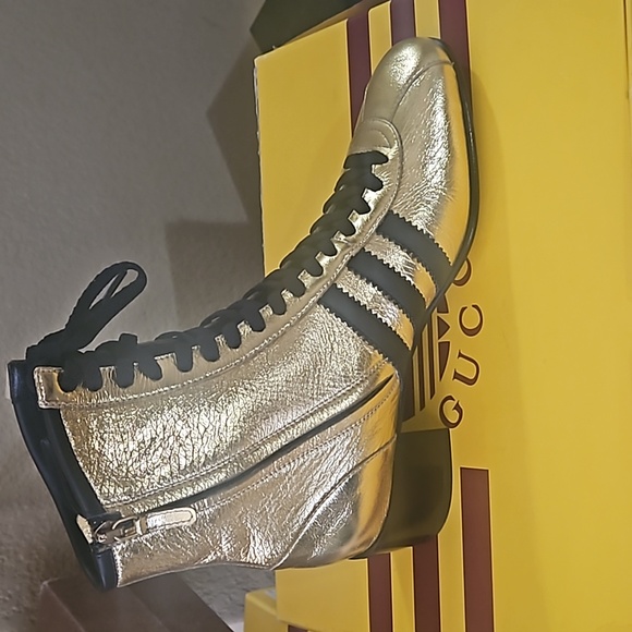 Gucci   Gold and Black Combat Boots 40 - Picture 7 of 8